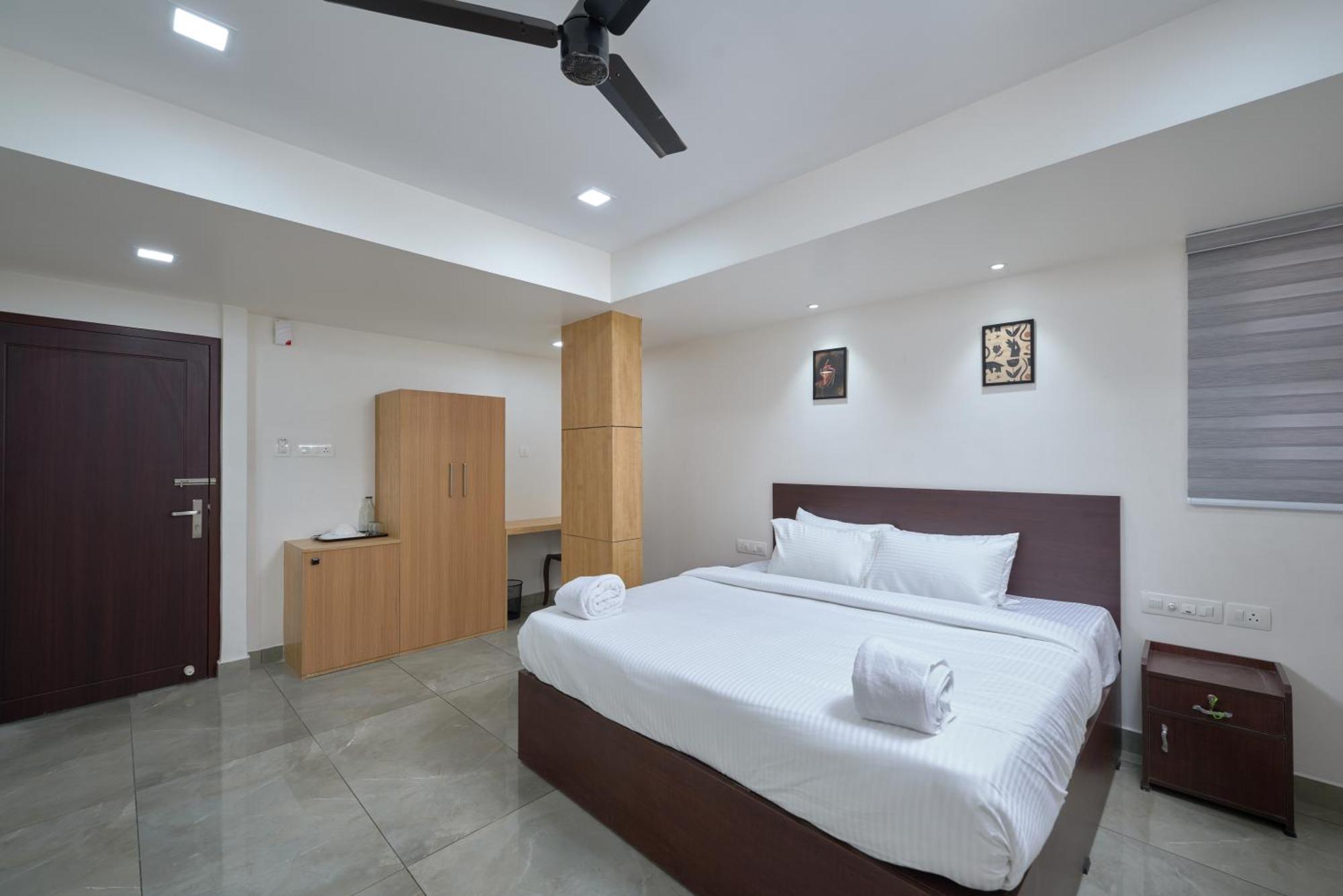 Reach Inn Kochi Kültér fotó