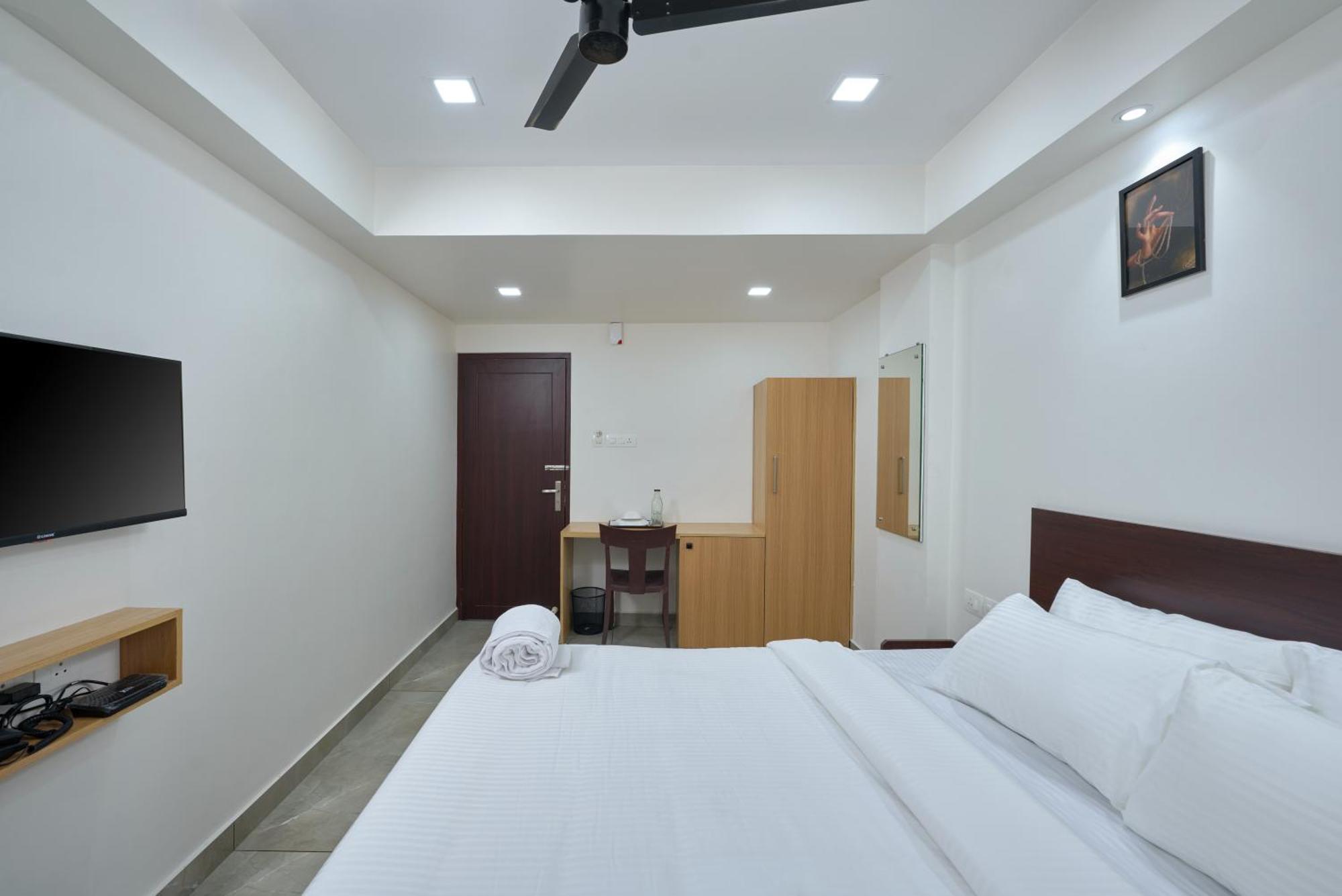 Reach Inn Kochi Kültér fotó