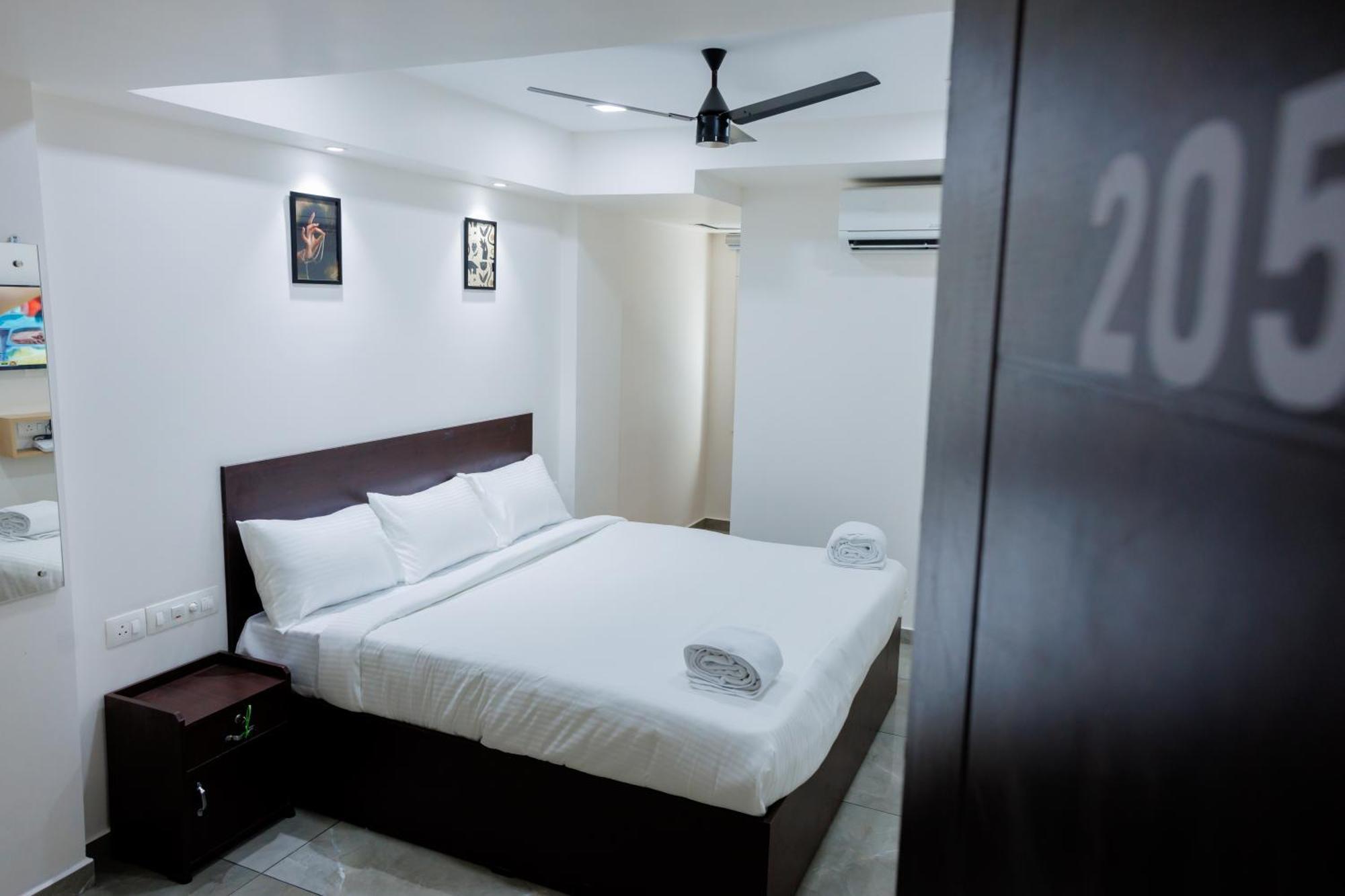 Reach Inn Kochi Kültér fotó